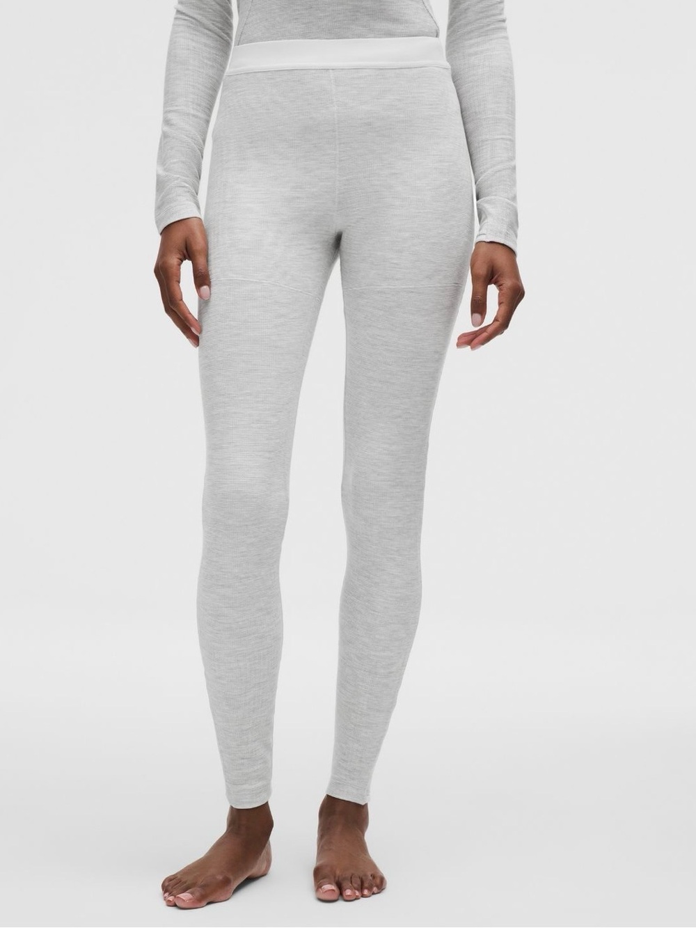 lululemon XS Base Layer Tight 28” Leggings